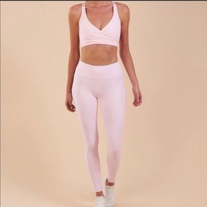 NWOT Gymshark Dreamy Legging